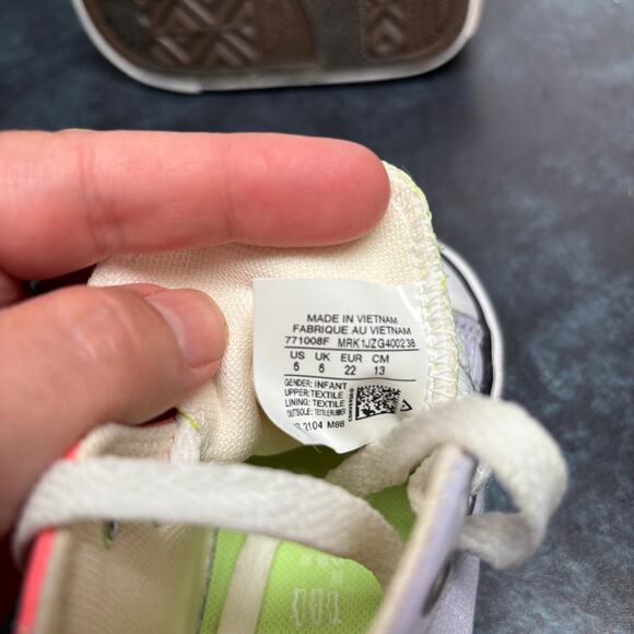 Converse All Star Toddler High Top Sneakers Electric Blush Color Block Size 6 - Picture 6 of 7